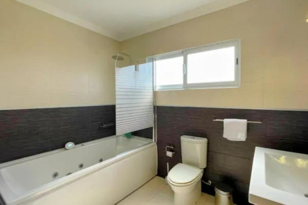 Urban Park House Villa Faja de Baixo Ngoại thất bức ảnh